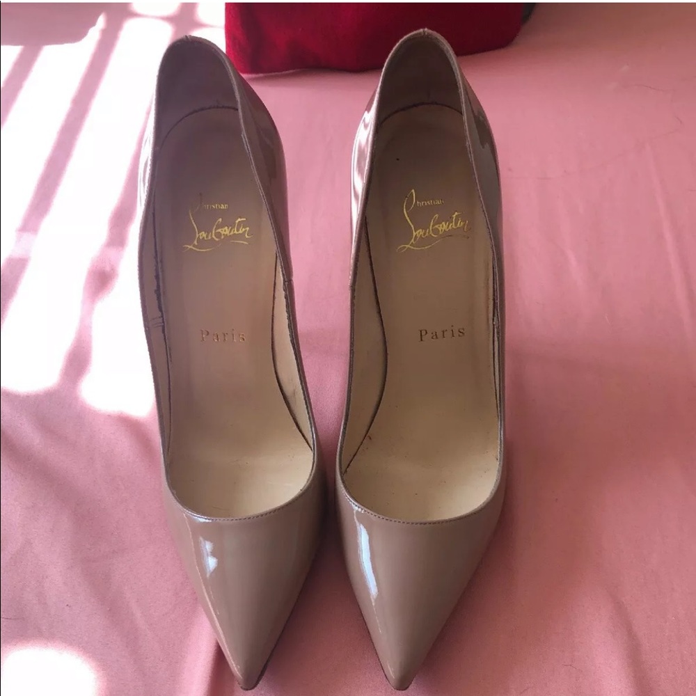 Nude Christian Louboutins So Kate size 38